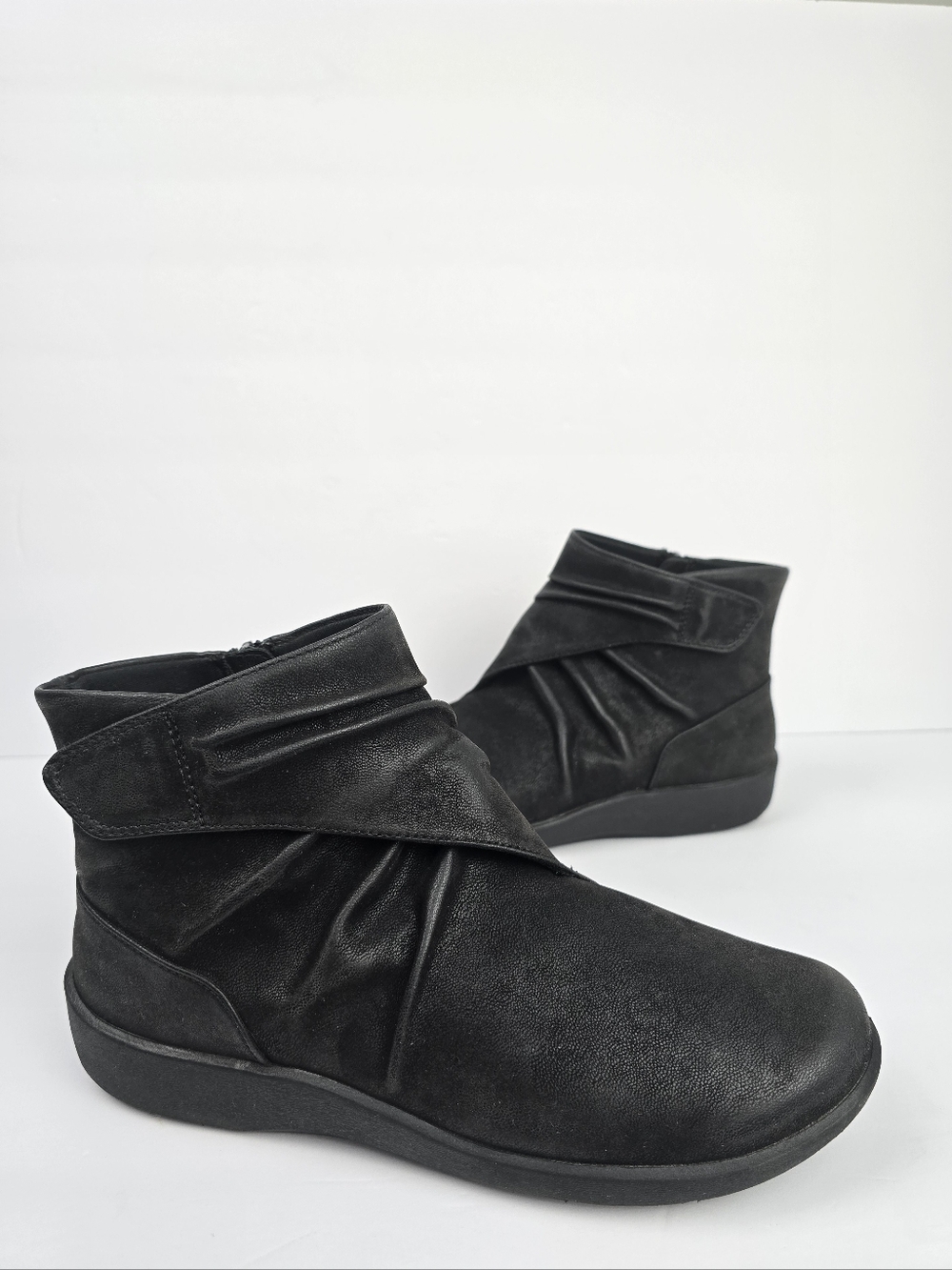 Clark Cloud Steppers  Zip Ankle Boot Black Womens Size 9.5